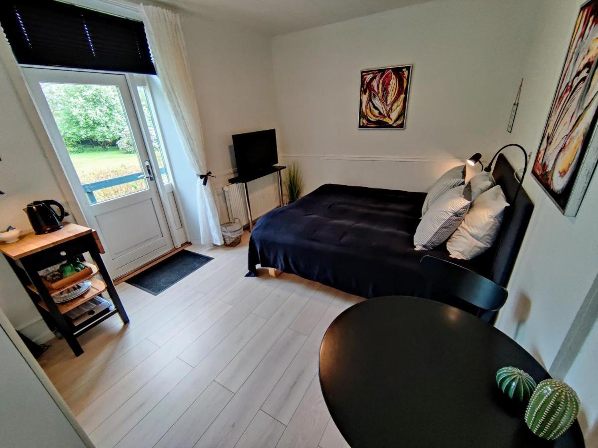 Hovedgård ホヴェドガールデン ベッド&ブレックファースト Bed & Breakfast エクステリア 写真